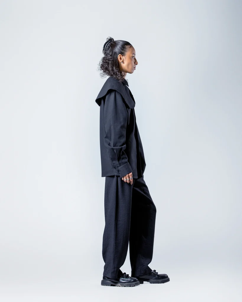 14 Cape Black