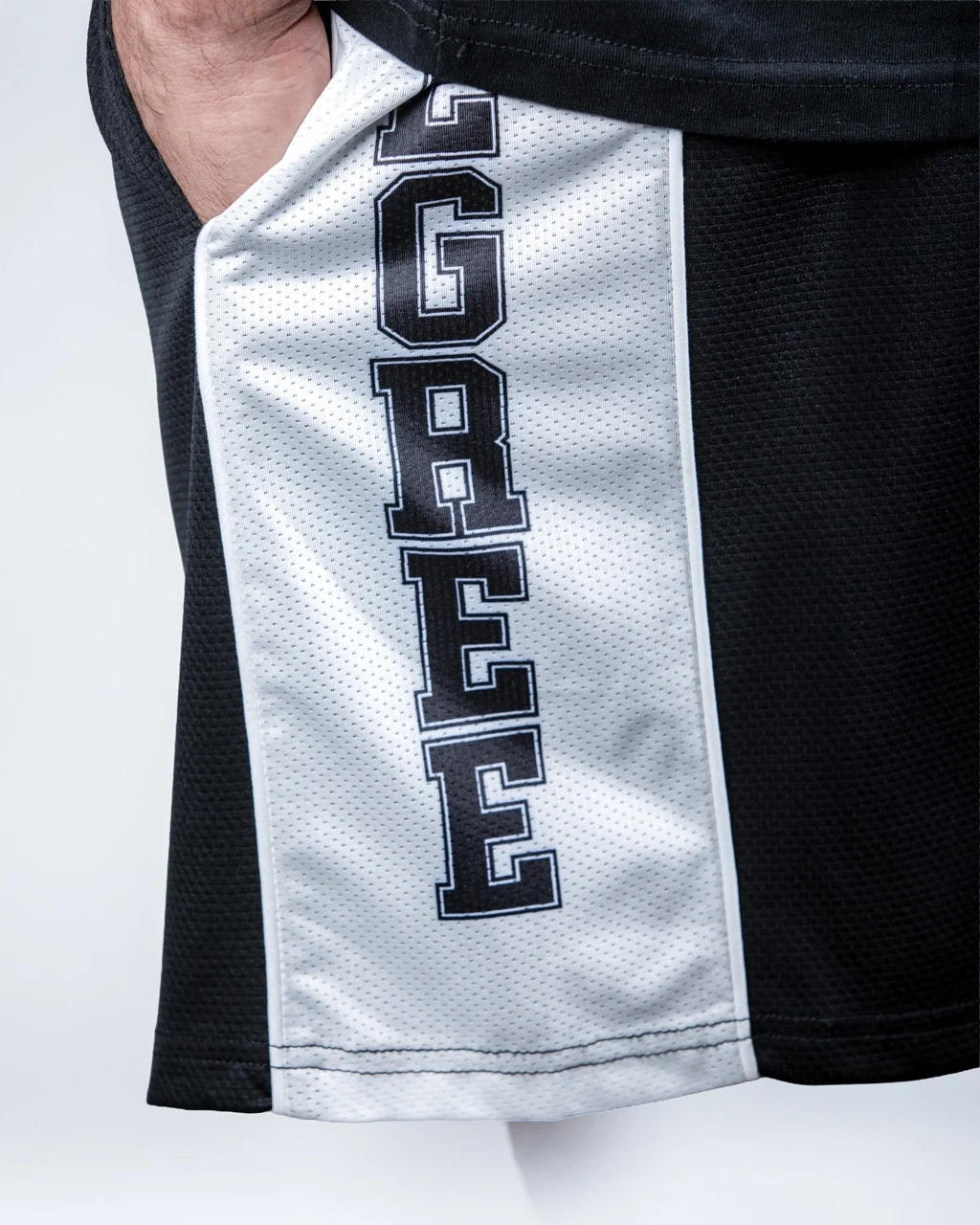 COURT SHORT BLACK/WHITE