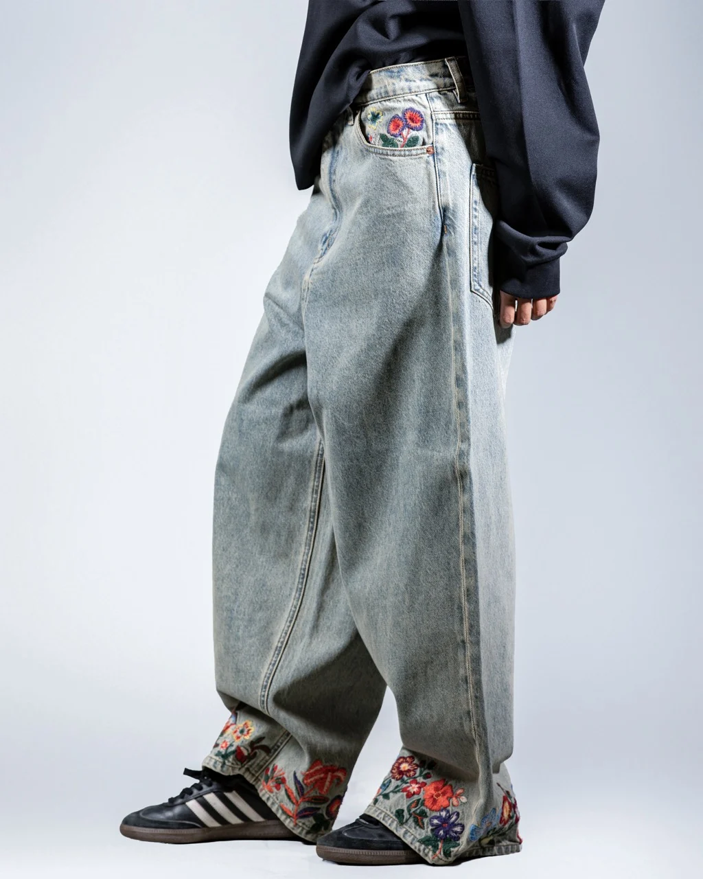 Floral Embroidered Jeans