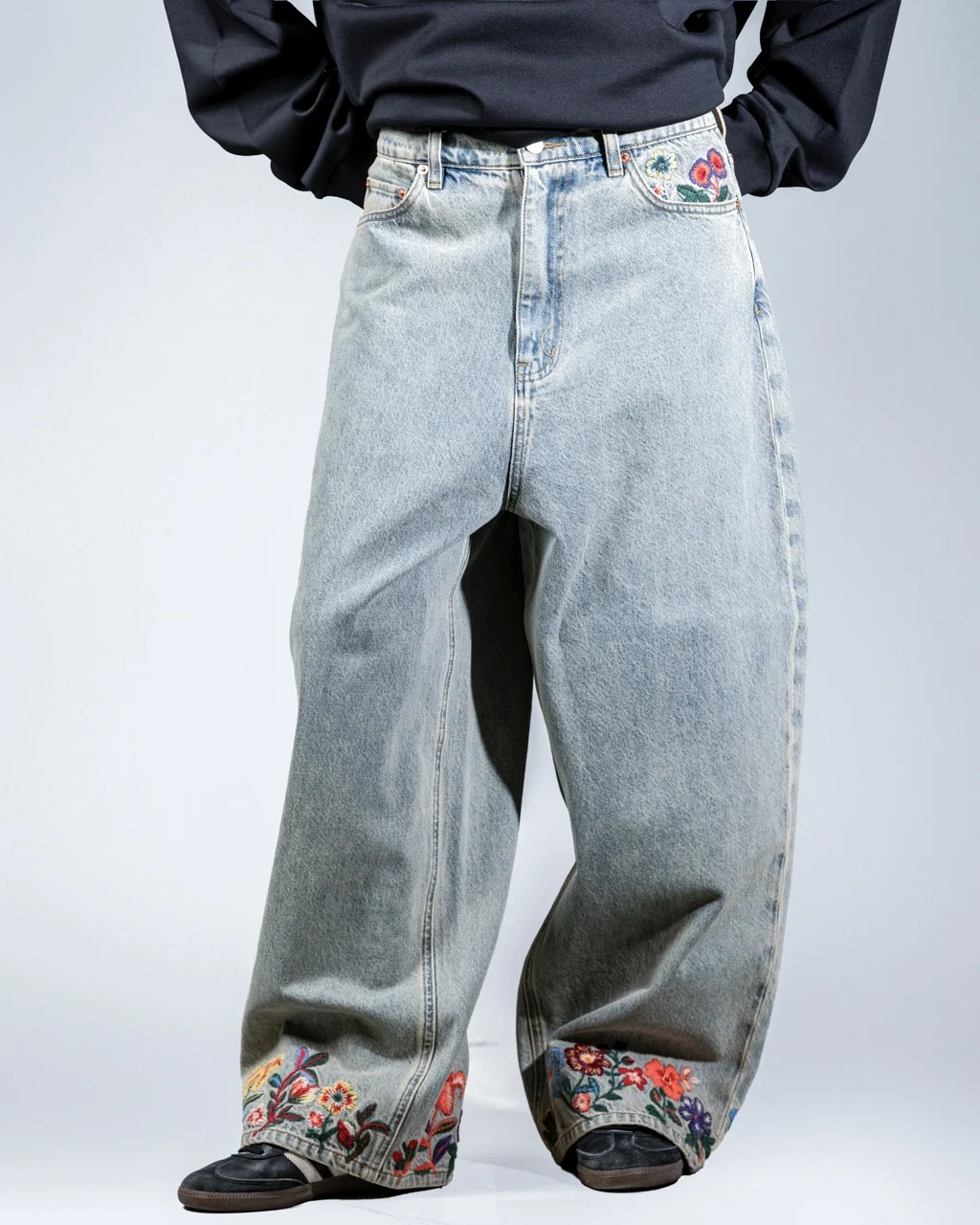 Floral Embroidered Jeans